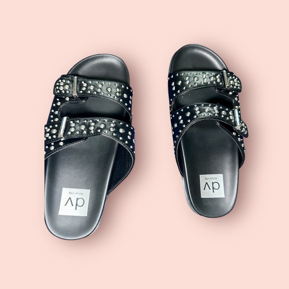 Dolce Vita Black Studded Sandals NWT Size 6.5